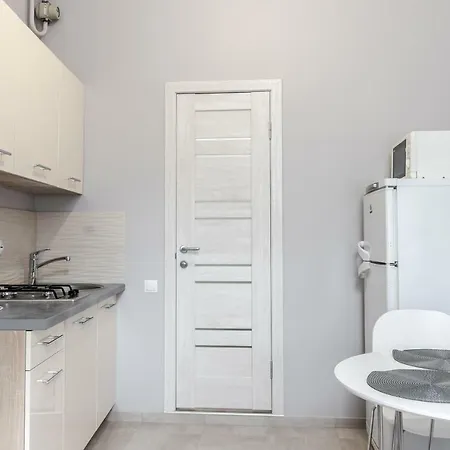 Midwheel Apartment 9 Lviv Exterior photo