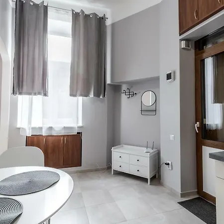 Midwheel Apartment 9 Lviv Exterior photo