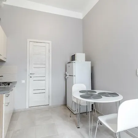 Midwheel Apartment 9 Lviv Exterior photo