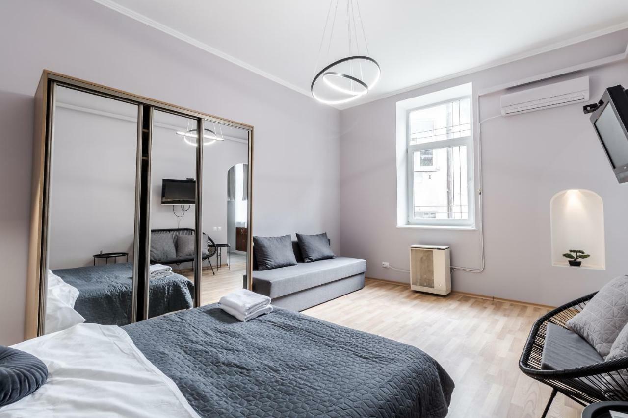 Midwheel 9 Apartment Lviv